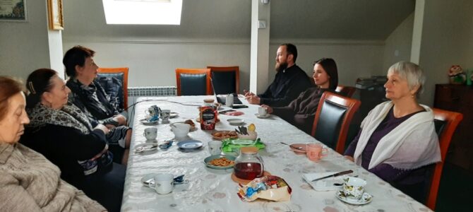 Воскресная группа для взрослых