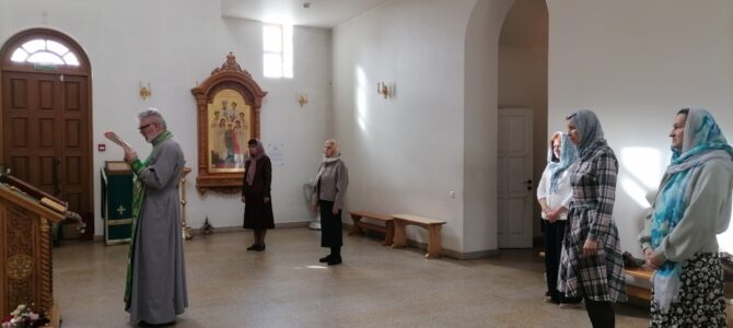Молебен и лития о воинах